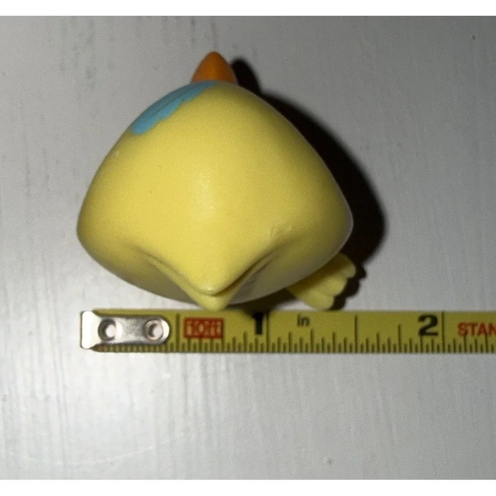 Littlest Pet Shop Adorable Yellow Bird Blue Eyes Albin Lucky Little Guy Numbered